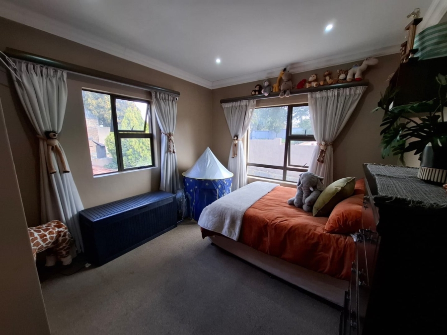 3 Bedroom Property for Sale in Heuwelsig Free State